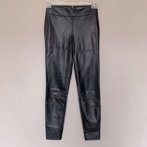 Abercrombie & Fitch Faux Leather Legging